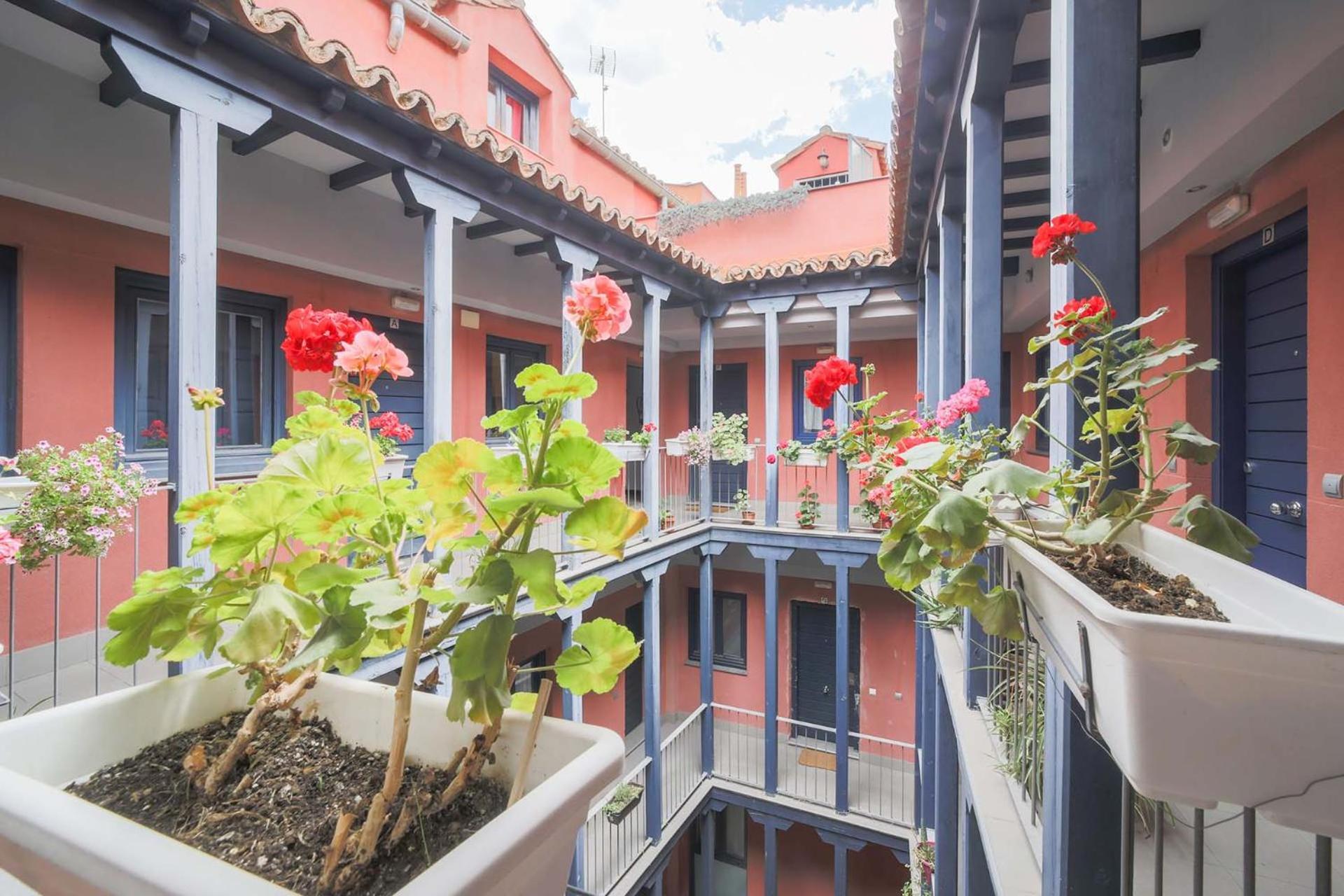 Two Bedroom Apartment Plaza Mayor By Sharingco Madrid Exterior photo